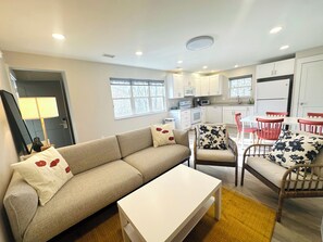 TV connectée, table de tennis de table, imprimantes