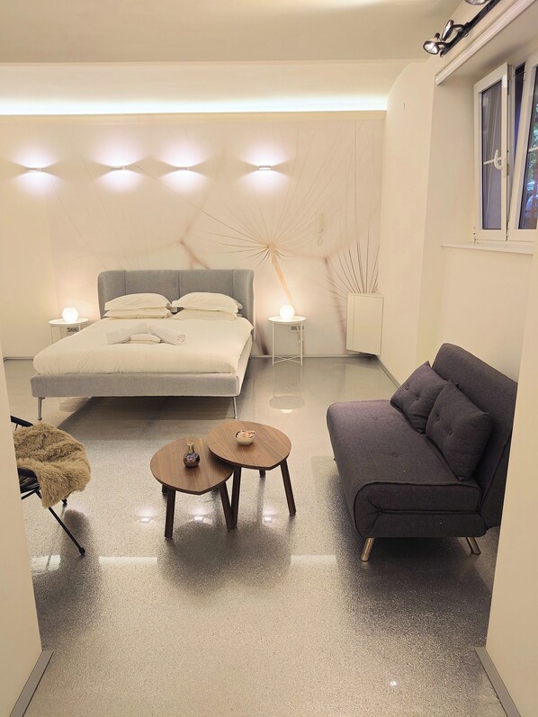 1 camera, Wi-Fi, lenzuola