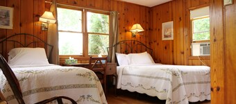 Ludington Blue Spruce Inn