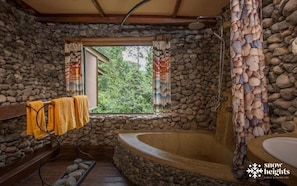 Standard Cottage | Bathroom | Slippers