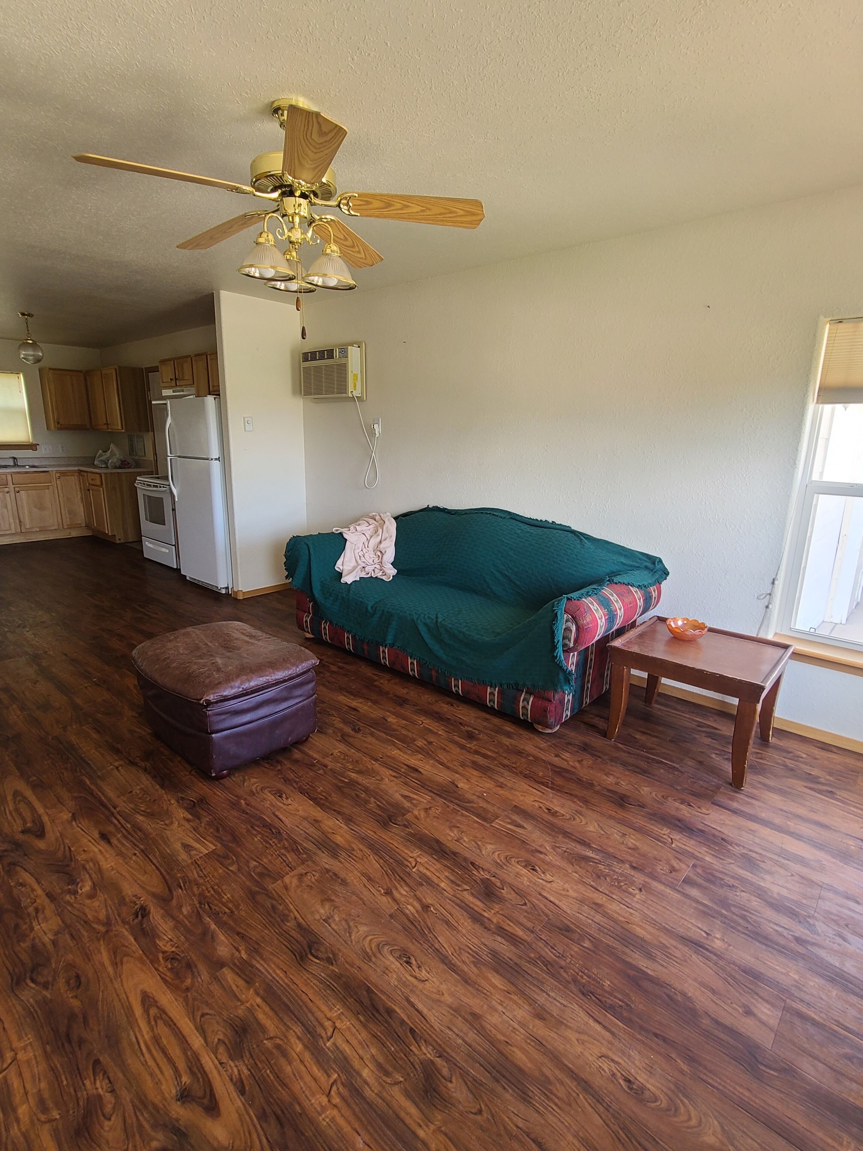 Black Hills Gateway Getaway! Pet friendly with gorgeous mountain views. 