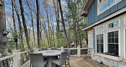 Acorn Cottage by Taylor Made Deep Creek