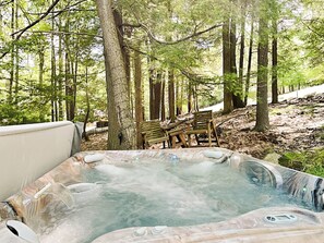 Property amenity - Acorn Cottage by Taylor Made Deep Creek (Oakland)