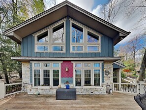 Property amenity - Acorn Cottage by Taylor Made Deep Creek (Oakland)