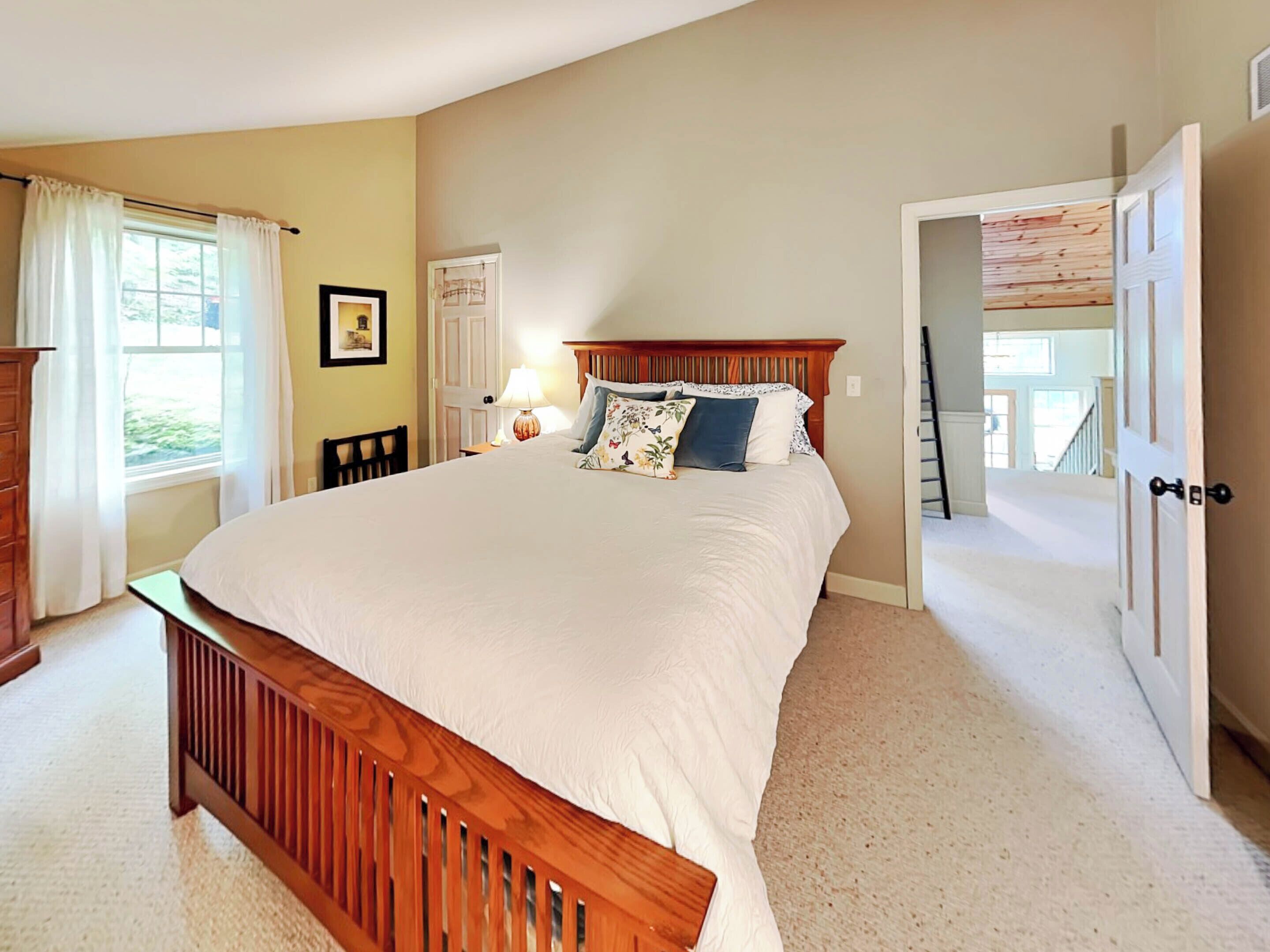 House (4 Bedrooms) | Property amenity