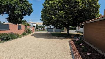 Enceinte de lâhĂ©bergement