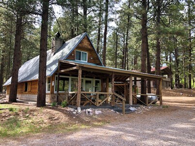 The GETAWAY nestled in the Brazos Cliffs near the river.