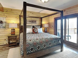 House (6 Bedrooms) | Property amenity - Falcon's Landing by Taylor Made Deep Creek (McHenry)