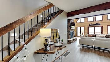 House (6 Bedrooms) | Property amenity