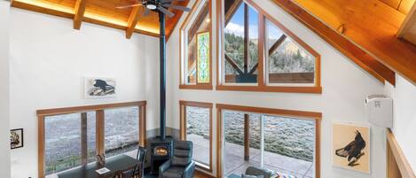 Télévision, espaces bureaux