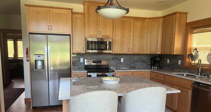 Quail Run Mountain View Cottage!