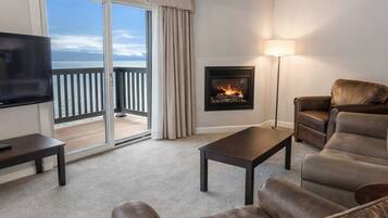 Deluxe-Zimmer, Kochnische, Meerblick | Wohnbereich