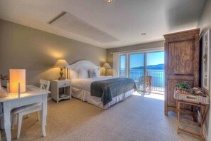 Deluxe Suite, 2 Bedrooms, Hill View | Desk, free rollaway beds, free WiFi, bed sheets - Rosario Village (Eastsound)