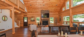 6BR New Build, Hot Tub, Fire Pit, Mtn. Views