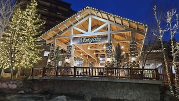 Extérieur