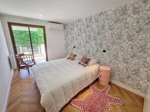 1 chambre, fer et planche à repasser, Wi-Fi, draps fournis