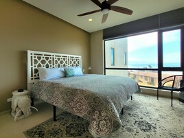 Condo, 2 Bedrooms, Kitchen, Ocean View | 2 bedrooms, free WiFi, bed sheets