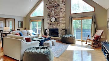 House (3 Bedrooms) | Property amenity