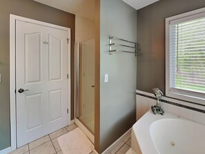 House (3 Bedrooms) | Property amenity - Sidetracked by Taylor Made Deep Creek (Oakland)