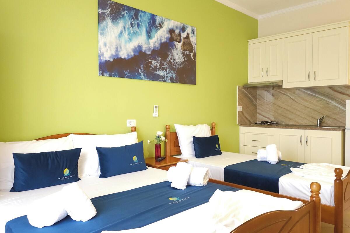 Wifi gratis y ropa de cama