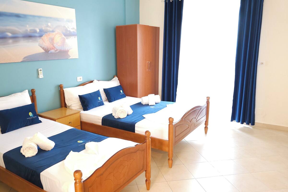Wifi gratis y ropa de cama