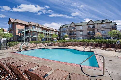Solvang | Wine Country Hideaway | Pool & Village Walks