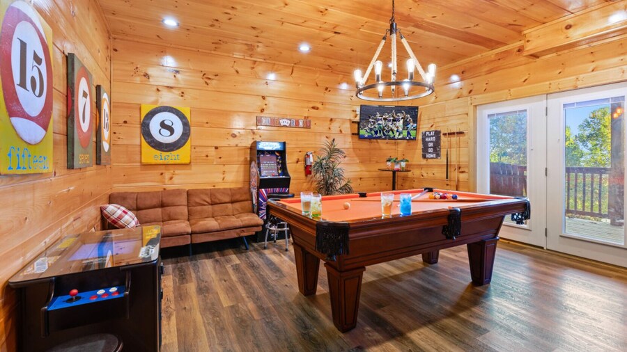 Serene Mountain Retreat by Ghosal Luxury Lodging