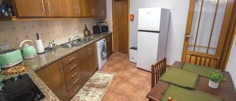 Microonde, forno, piano cottura