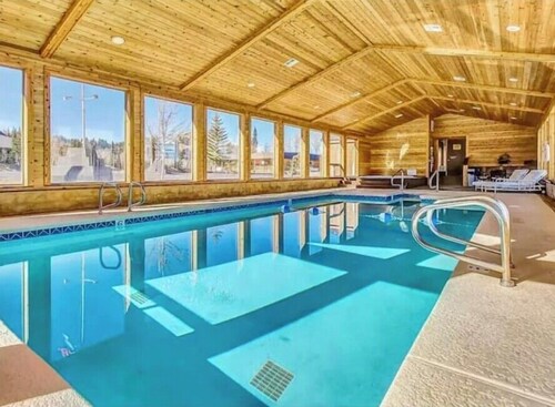 Skiers Dream- The Powder Nook at Timberbrook - POOL - HOT TUB -SAUNA 