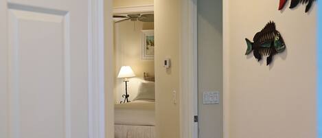 2 bedrooms, iron/ironing board, bed sheets