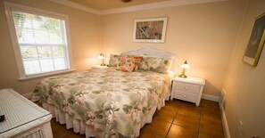 2 Schlafzimmer, Bügeleisen/Bügelbrett, kostenloses WLAN