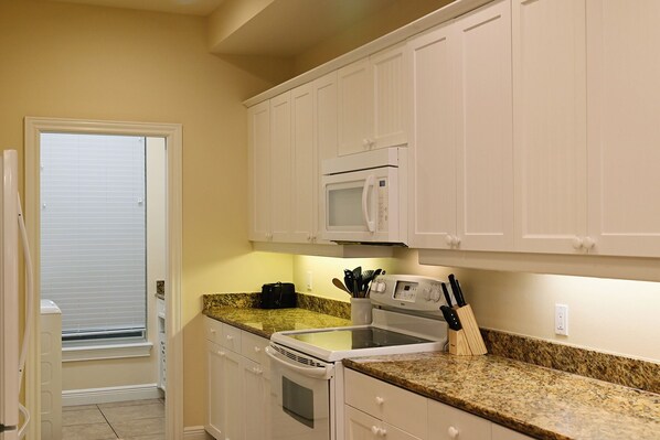 Coffee/tea maker, fridge, microwave, toaster