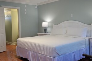 1 chambre, fer et planche à repasser, Wi-Fi gratuit