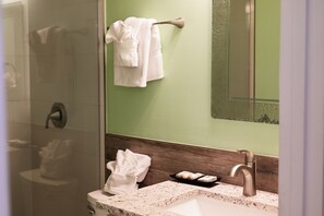 Bathroom - Waterfront Views · One-Bedroom Bayfront Escape (Bradenton Beach)