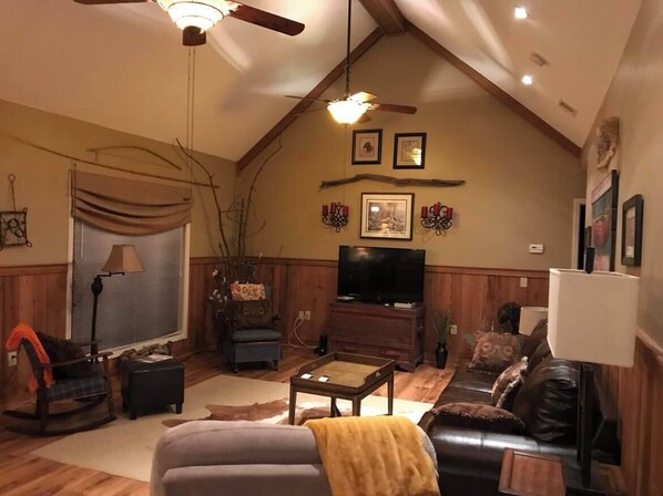 Smart-TV, DVD-Player