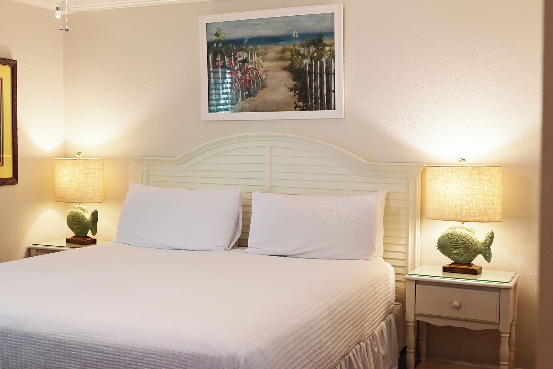 1 bedroom, iron/ironing board, bed sheets
