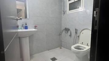 Dusche, Handtücher, Seife, Shampoo