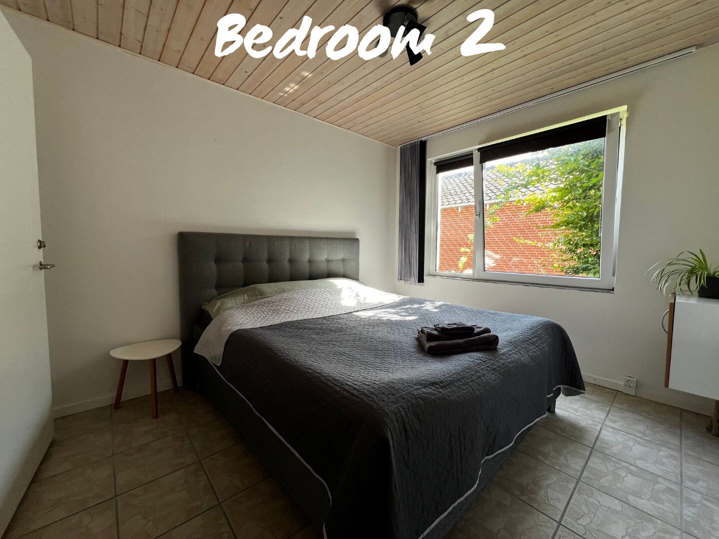 4 bedrooms, WiFi, bed sheets