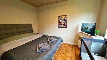 4 makuuhuonetta, Wi-Fi, vuodevaatteet