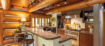 The Luxury Cabin at Comfort Circle