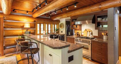 The Luxury Cabin at Comfort Circle