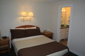 2 quartos, ferros/tábuas de passar roupa, Wi-Fi, roupa de cama