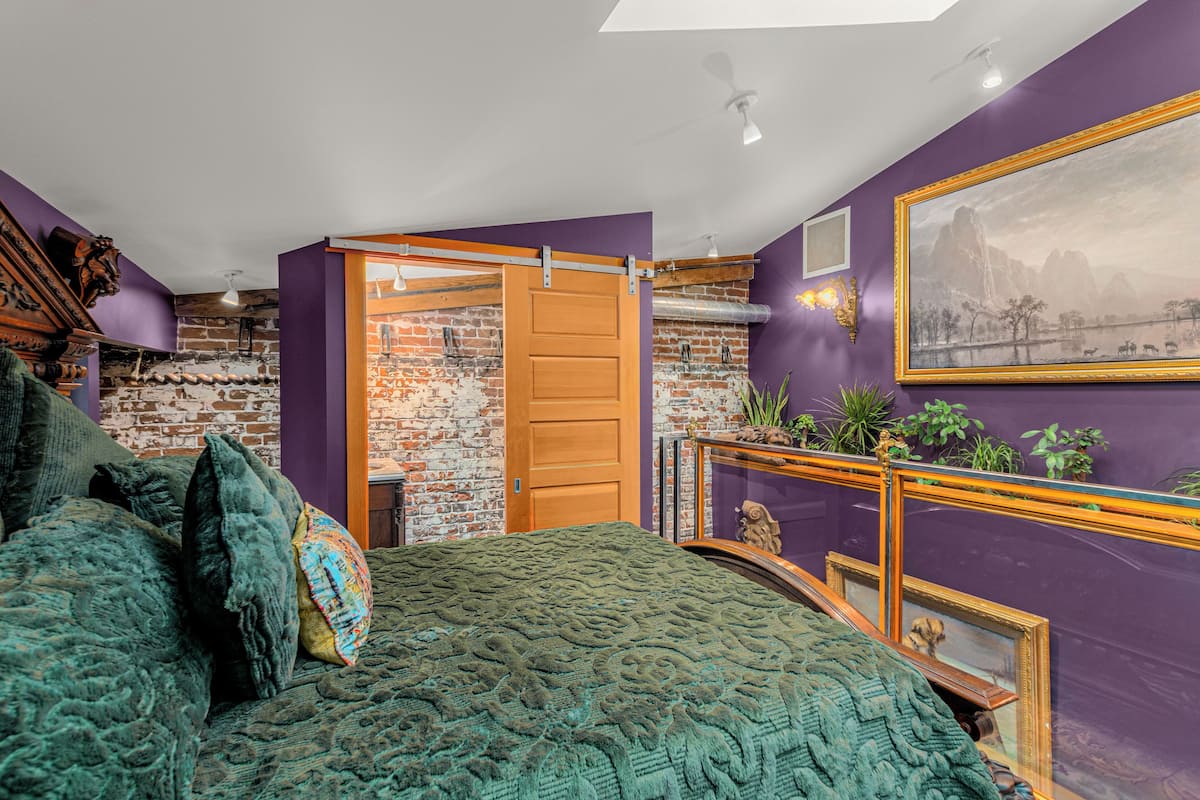 Exclusieve kamer | Luxe beddengoed, Tempur Pedic-bedden, een gratis minibar, gratis wifi