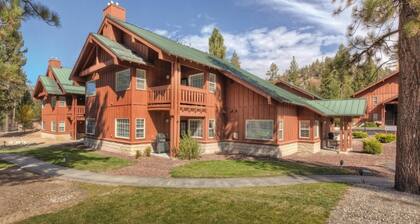 Big Bear | Couples Cozy Mountain Getaway | Pool, Ski & Lake