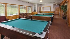 Spielezimmer