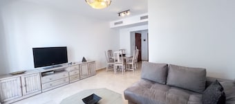 Family Holiday Apartment in Estepona