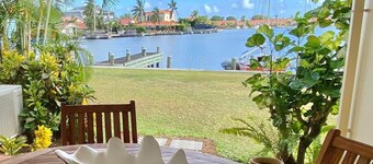 Bay View #2 - Breathtaking 2-bedrm waterfront Condo in the heart of Rodney Bay.
