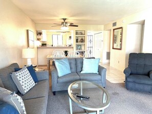 Fernseher, DVD-Player