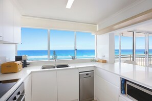 Fridge, microwave, oven, stovetop - Apartment 11a Seacrest on The Beach *OCEAN **Free Parking** (Gold Coast)