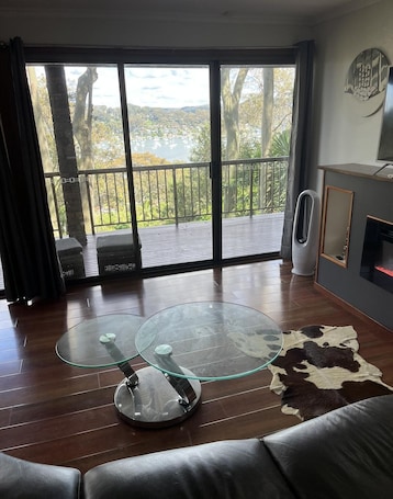 Interior. Water view modern 2 bedrooms apartment in Palm Beach